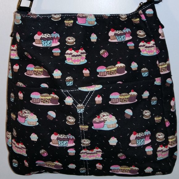 LYDC LONDON NWOT fun printed cupcake purse - Picture 1 of 6